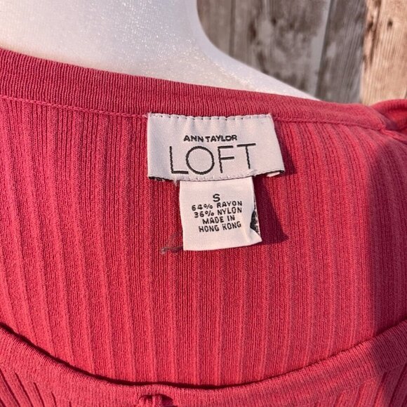 LOFT Rose Pink Sweater size Small - Picture 4 of 4